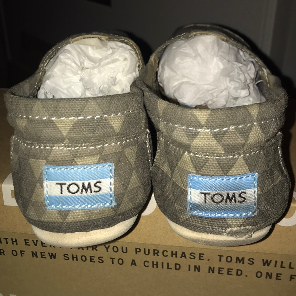 Toms Gray Patterned Classic Canvas Flat - Size 7.5 - image 3